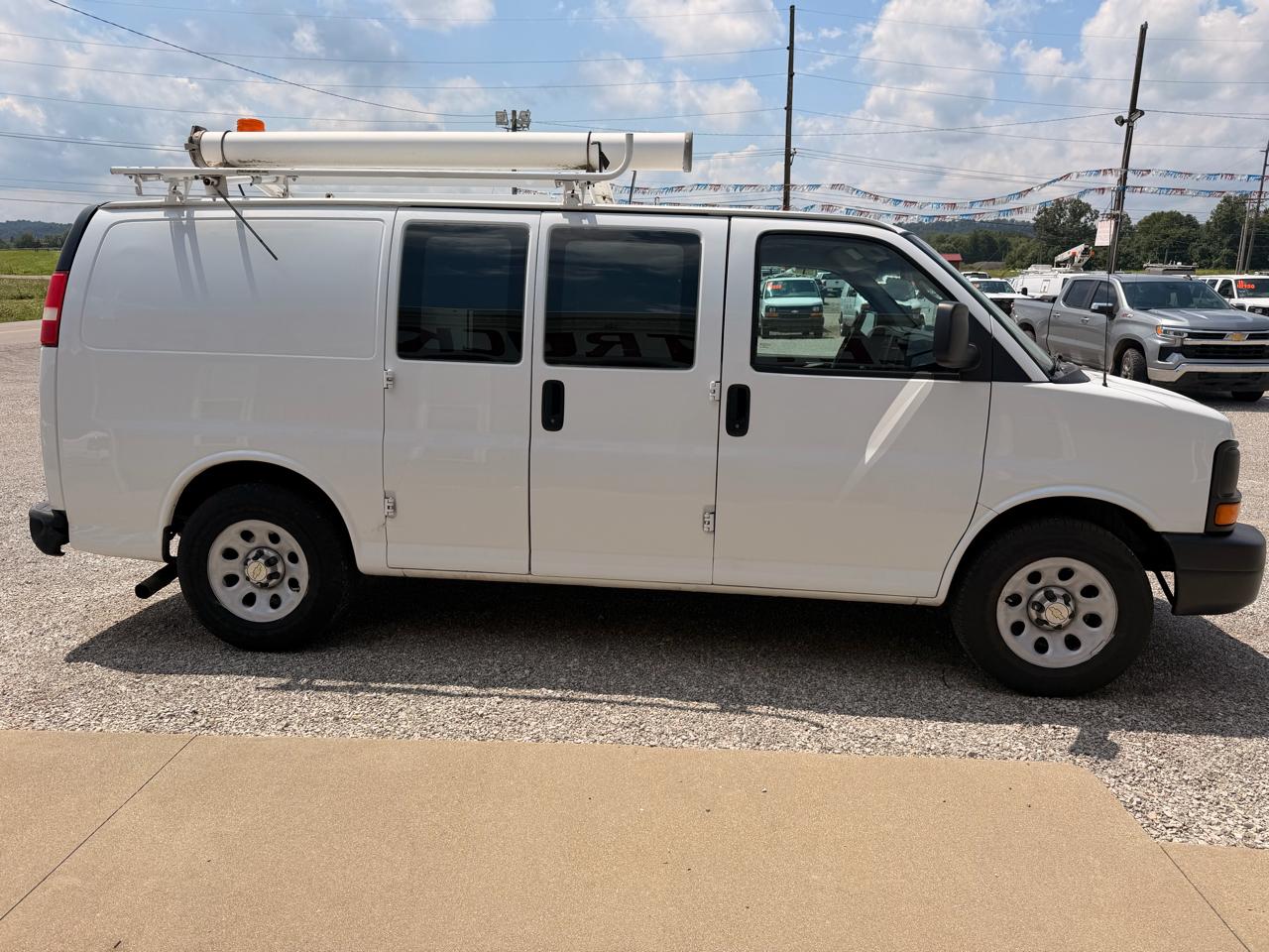 chevrolet express cargo 2014 1GCSGAFX8E1176990 image chevrolet express cargo 2014 1GCSGAFX8E1176990 image